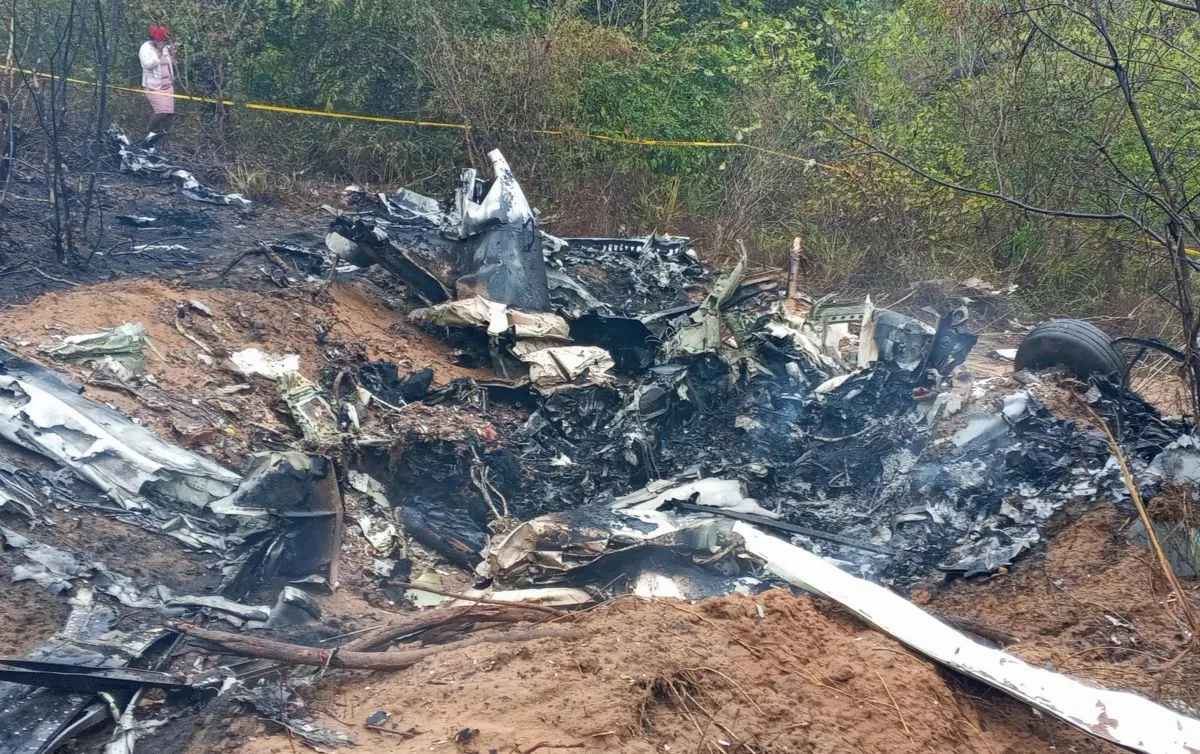 accidentes_axreos_avioneta_con_turistas_extranjeros_se_estrella_en_keniax_no_hay_supervivientes_version1761659033093.jpg_428034833 accidentes_axreos_avioneta_con_turistas_extranjeros_se_estrella_en_keniax_no_hay_supervivientes_version1761659033093.jpg_428034833