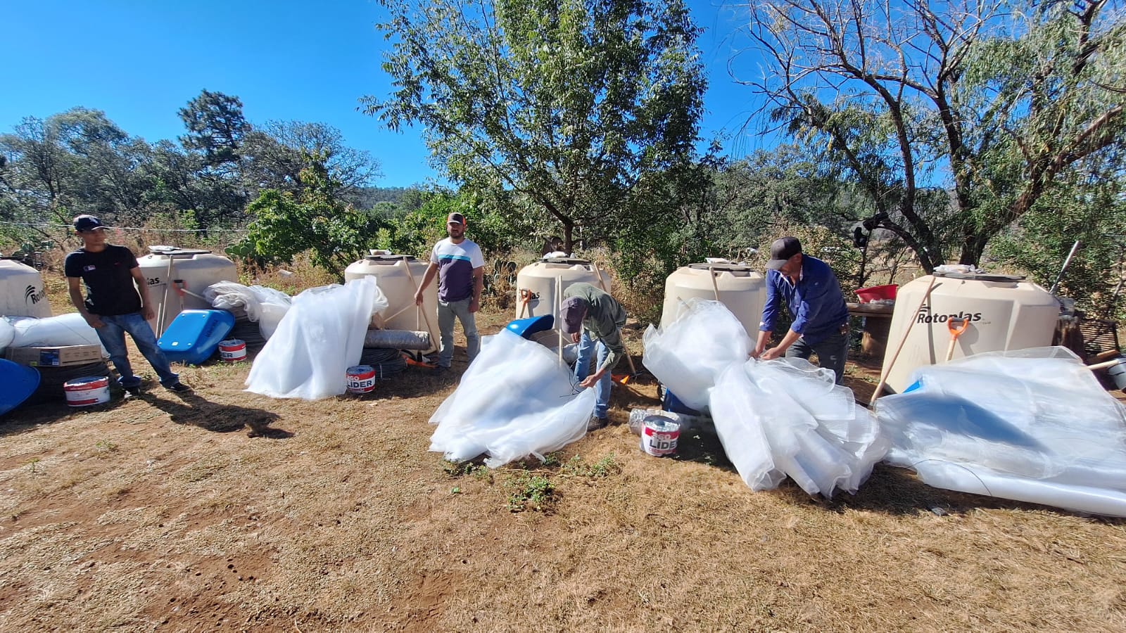 5bfc968d-fcbe-4e4f-aa99-8c5454d6e827