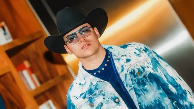 quien-era-yeison-jimenez-el-cantautor-colombiano-que-fallecio-en-un-accidente-aereo