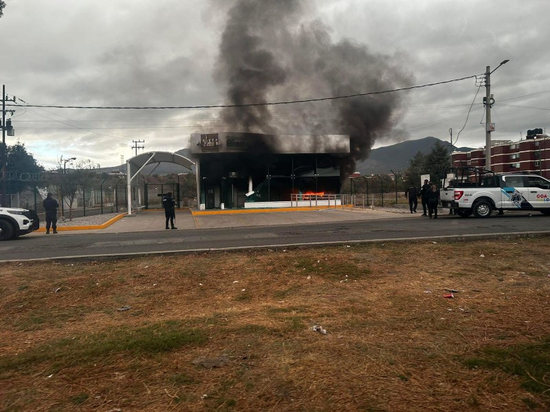 prenden-fuego-a-sucursal-del-banco-del-bienestar-en-coacalco-711093
