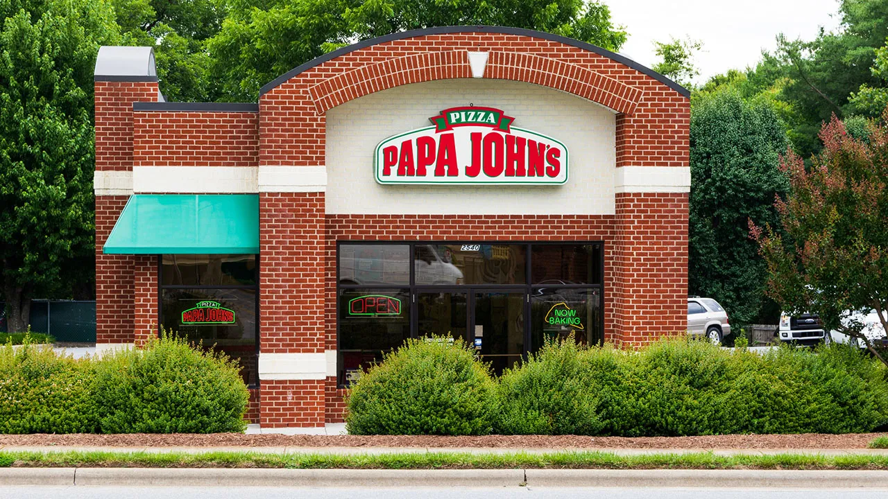 PapaJOhnsGettyImages-1044350104