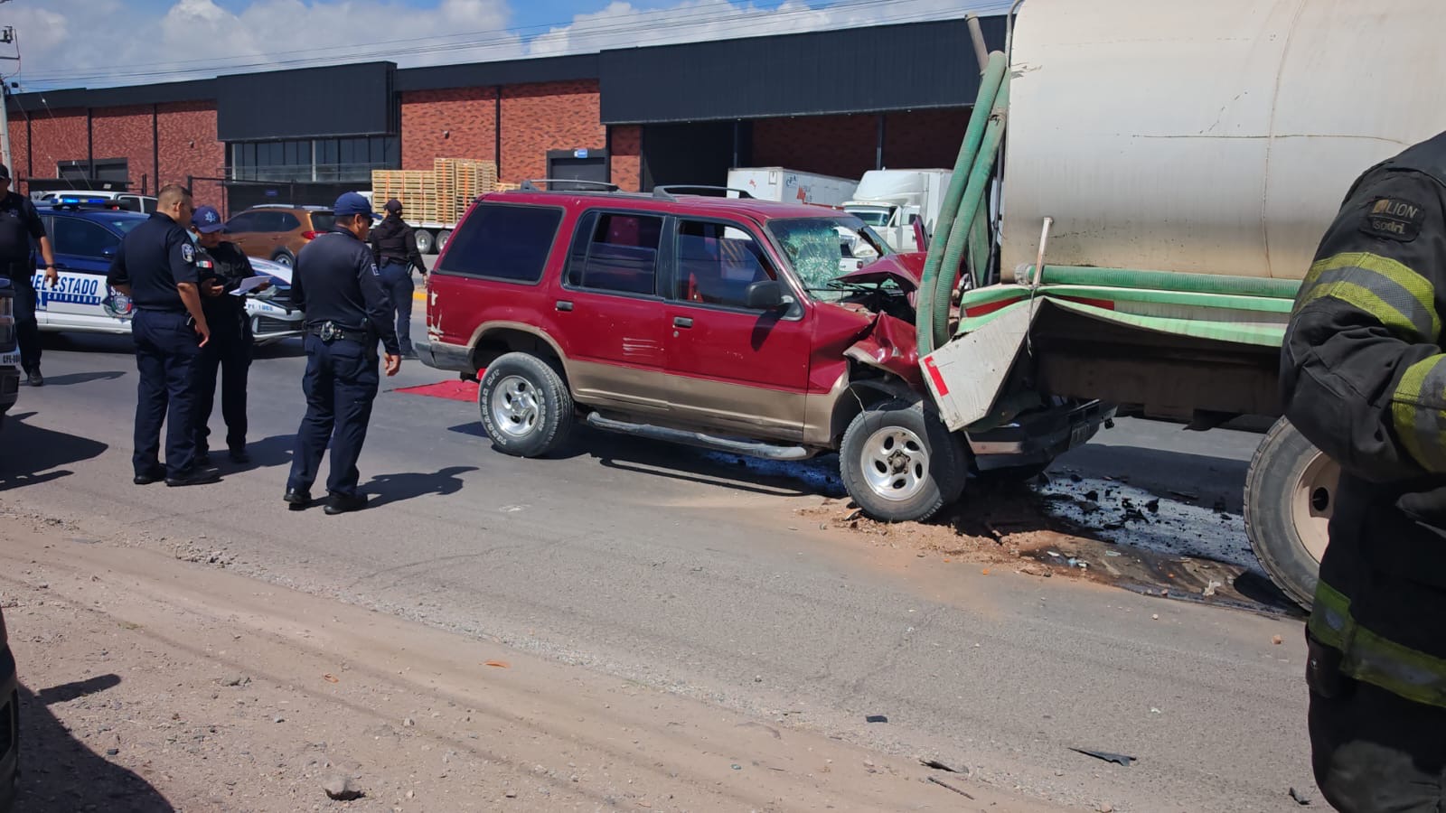 eb907b7a-5fd8-4d39-948f-215844690f99