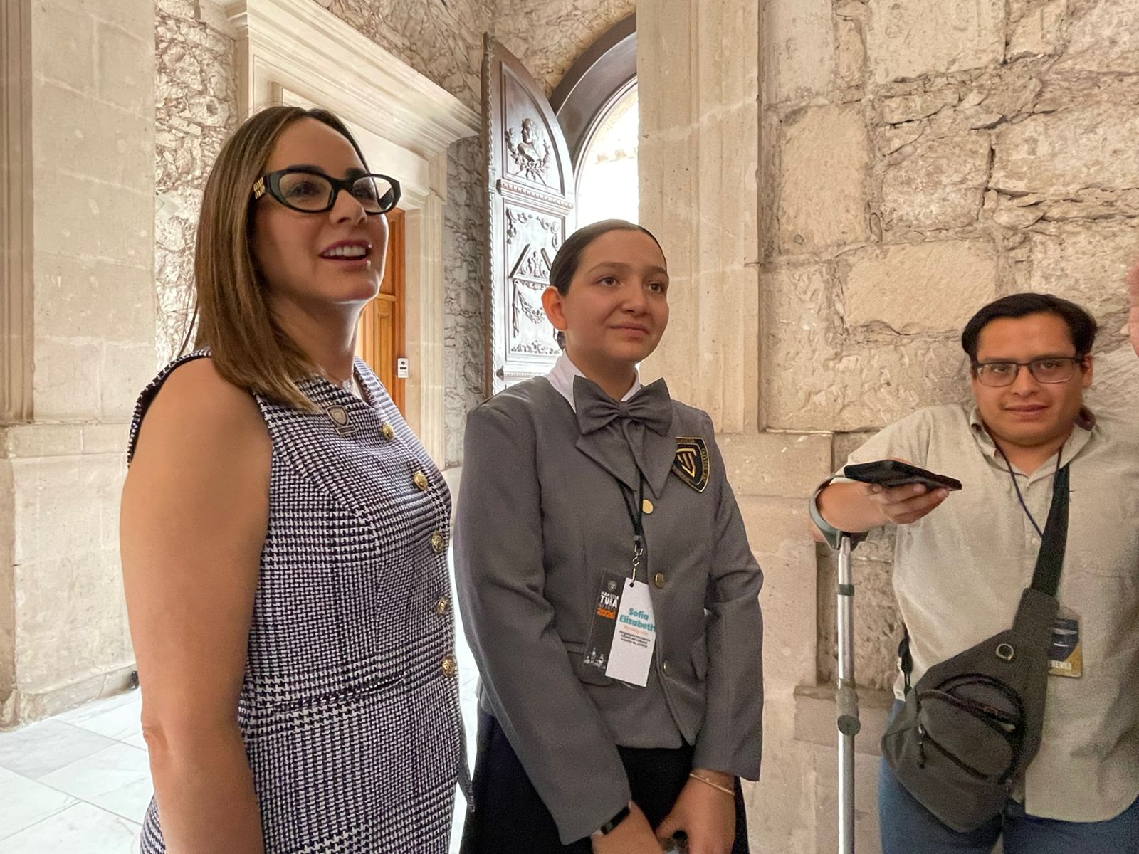 828a7bba-05d2-4c60-892f-4d431490a254