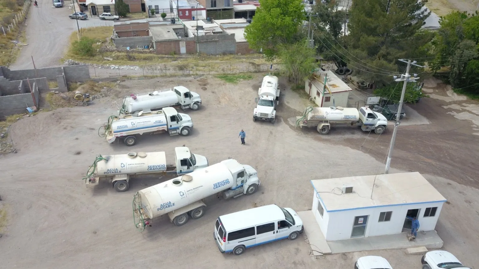 d7e88779-1d2e-4fb1-bac2-404cf7d67b20