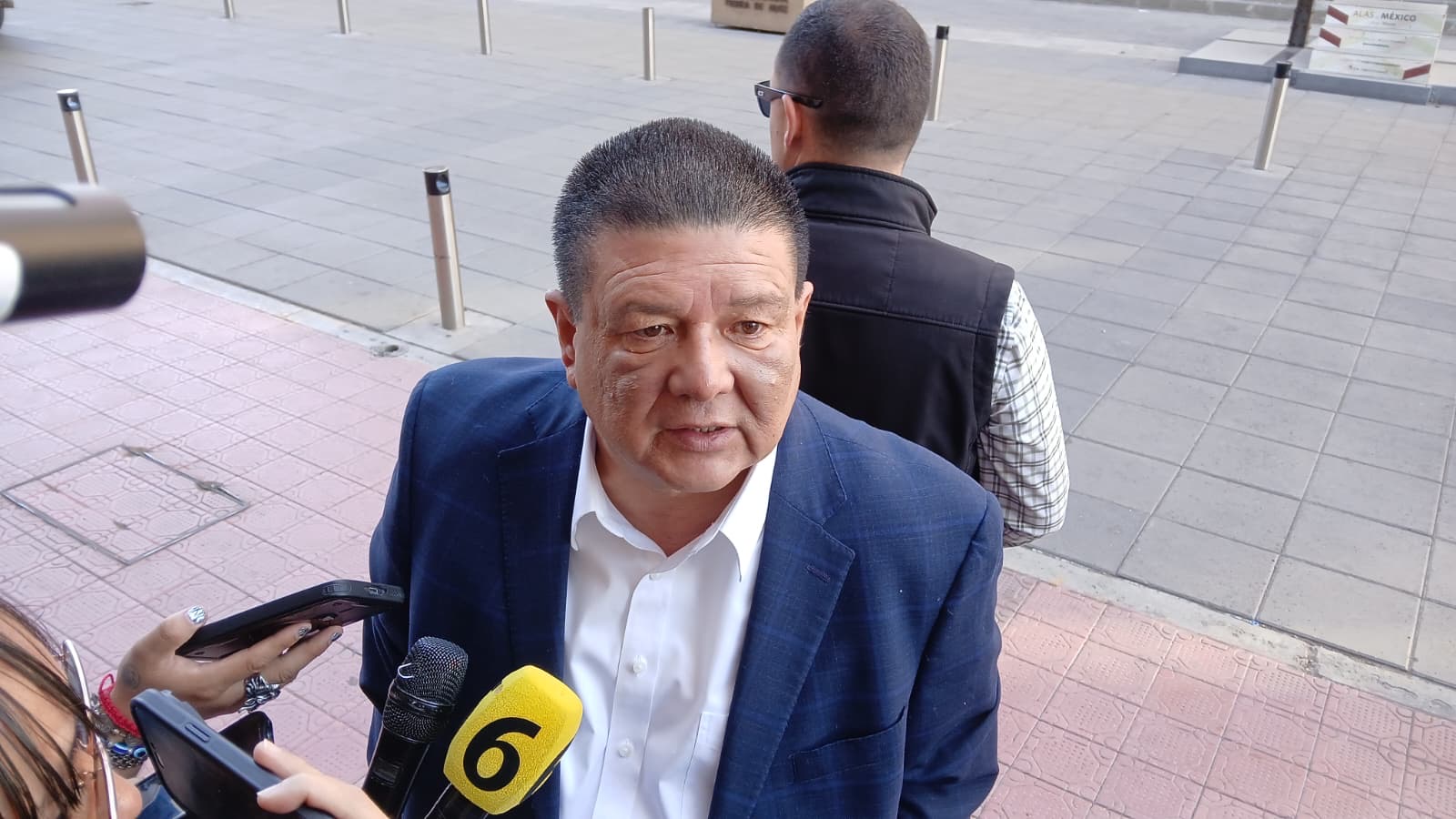 f4c22315-fcbd-4302-90d3-d61976159ef4