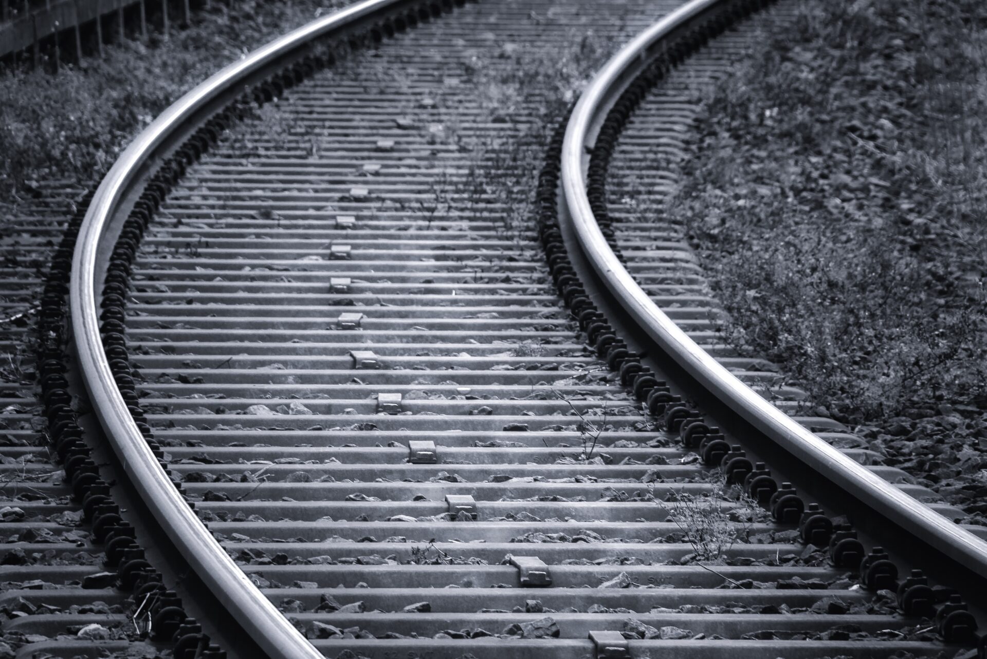 analogicus-railway-tracks-3703349