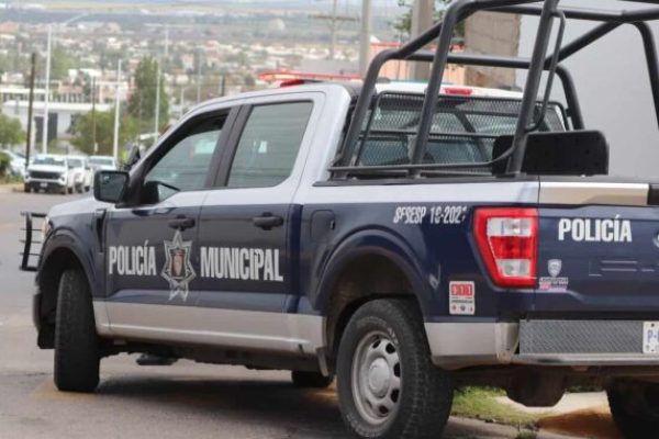 15314-resguardan-policias-municipales-en-cuauhtemoc-a-bebe-abandonado-678x381