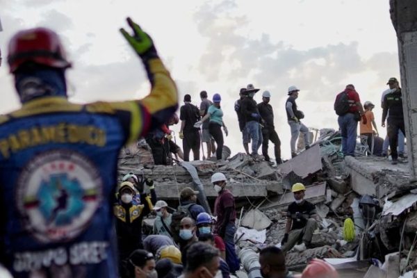 2026-08-10t235730z-1872475610-rc2zvma4gois-rtrmadp-3-colombia-quake-20260811000923675-20260811003025742