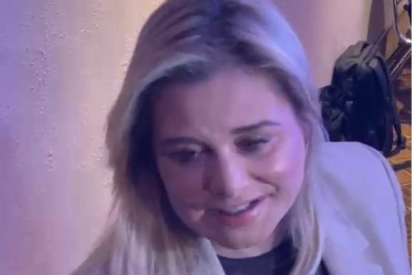 61740589-822c-4486-b8de-d60397d9bbcf