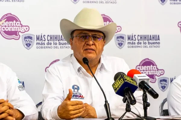 Alcalde Salvador Calderón presenta en la capital las Jornadas Villistas 2026. Alcalde Salvador
