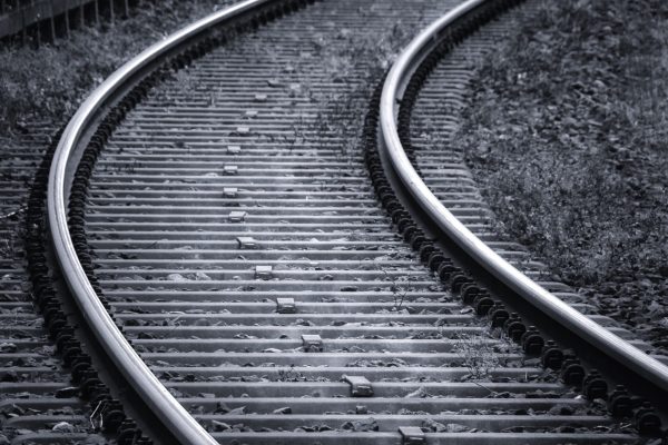analogicus-railway-tracks-3703349