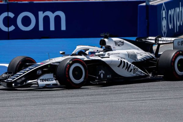 checo-cadillac-115010.jpg