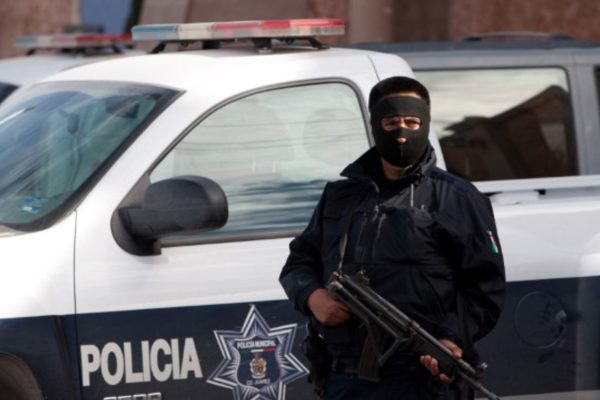cnne-9047ddbe-120201054244-juarez-police-story-top-1