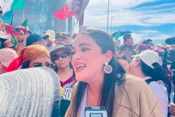pausa-mx-andrea-chavez-acusa-bloqueos-y-represion-previo-a-marcha-1