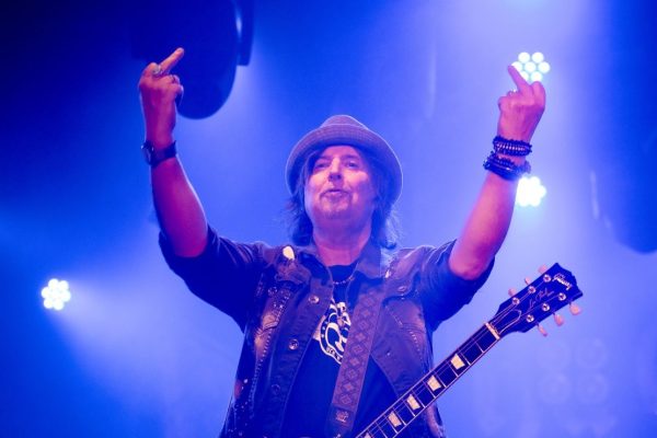 phil-campbell-guitarrista-de-motorhead