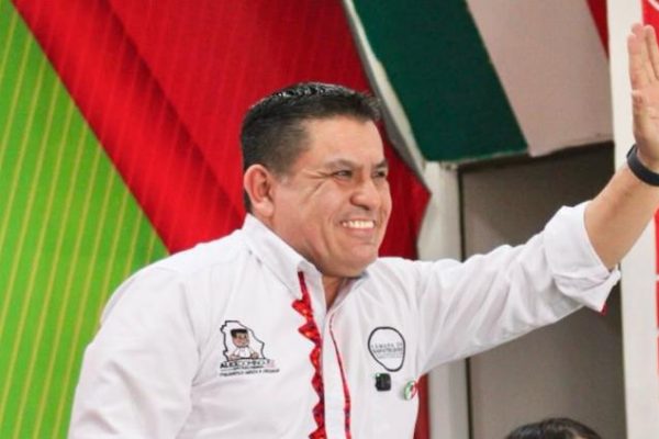 principal_alex-dominguez
